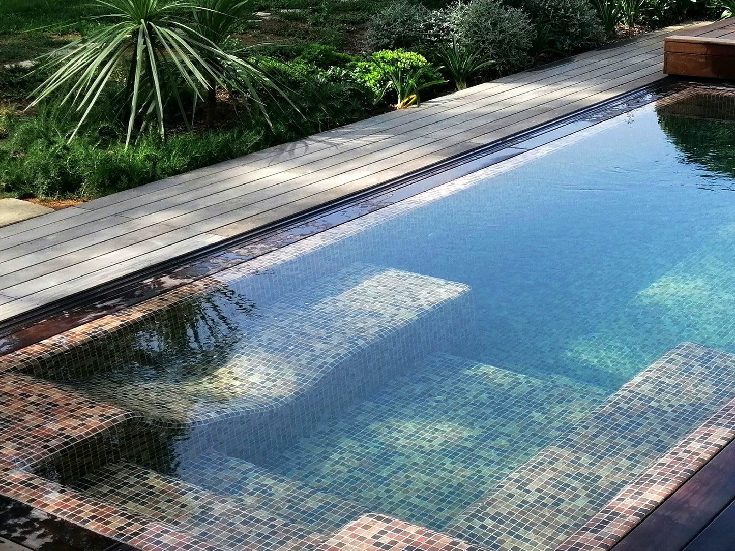 Riverstone 25 Mosaic Tile