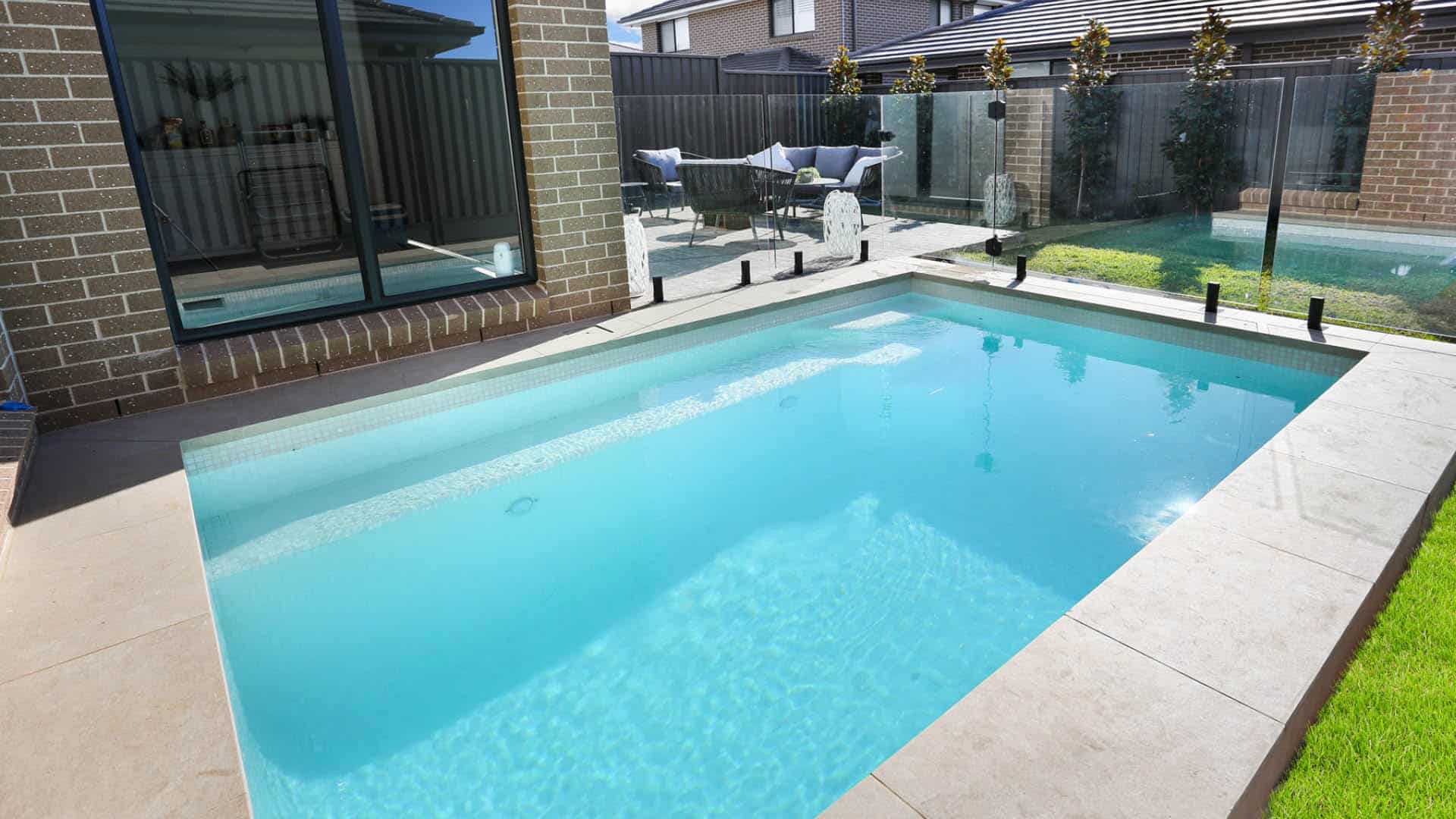 Beije Pool Rocky Beige – Best Price Pool Tiles