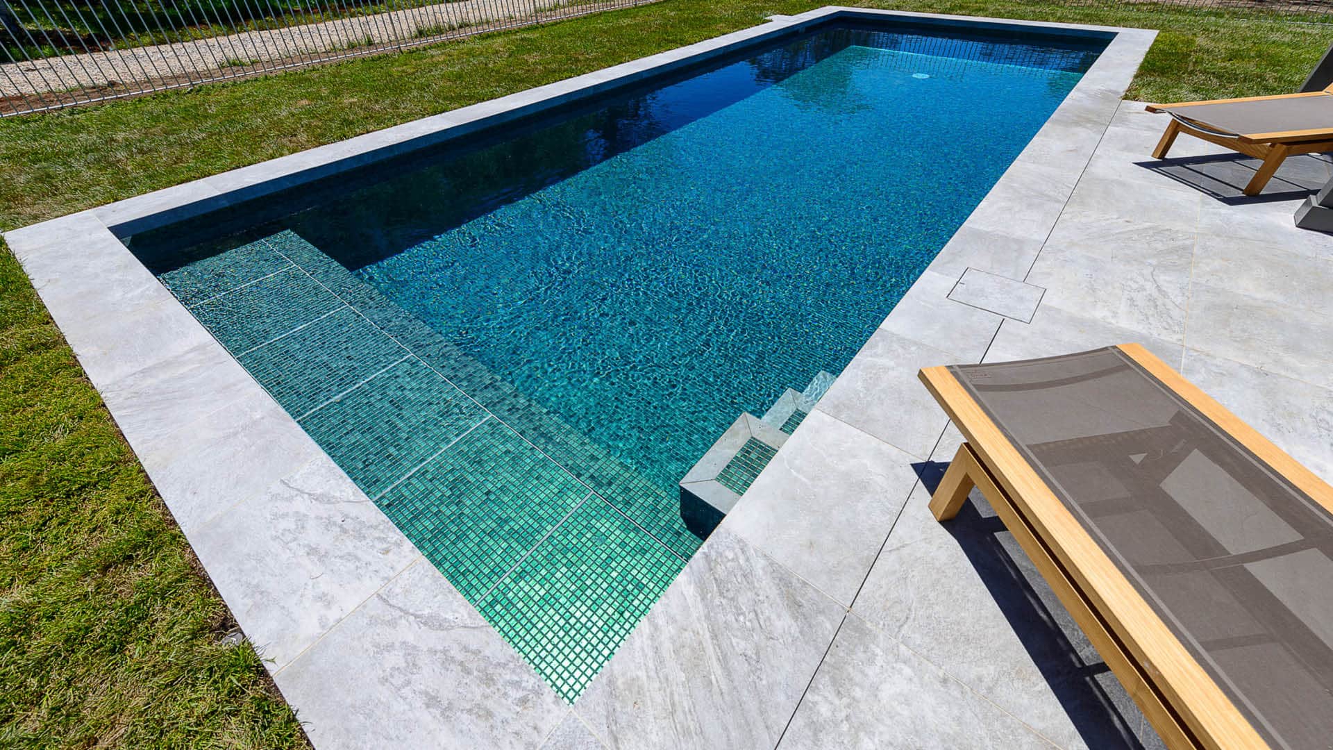 Grey Pool Shell Shale Grey – Best Price Pool Tiles